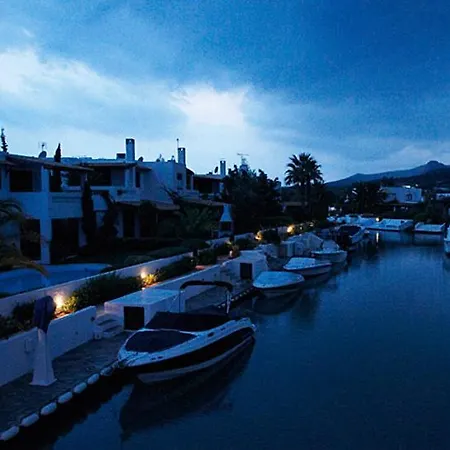 Porto Hydra Seaside *